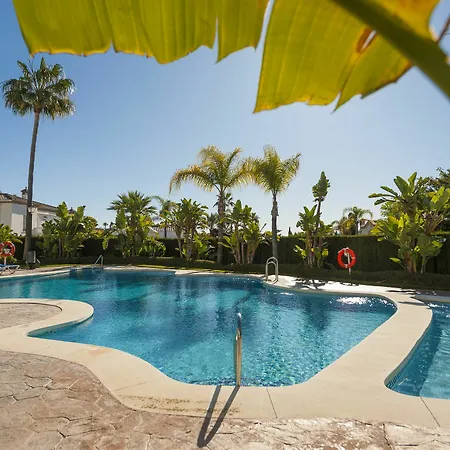 Bahia De Canovas Apartment *
