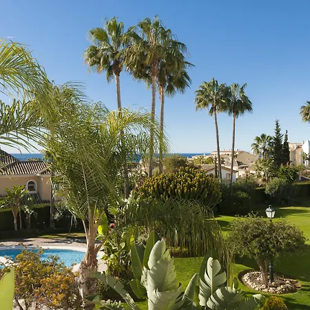 Bahia De Canovas Apartment Marbella